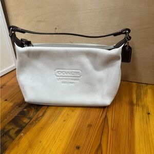 COACH White Leather Shoulder Bag with Dark Brown Trim